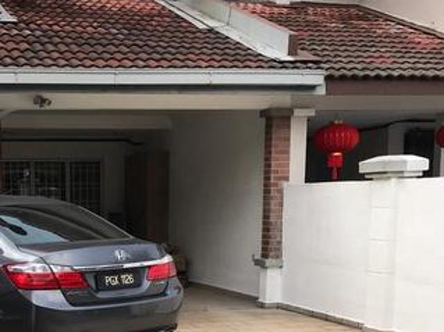 RENOVATED 2 STOREY HOUSE at PUTERI 10 BANDAR PUTERI PUCHONG