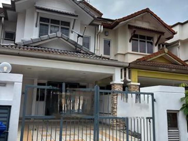 Renovated 2 Storey House in Taman Bukit Subang Denai Alam For Sale