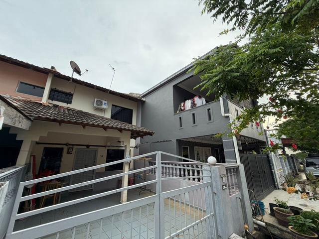Renovated 2 Storey House Jalan Bayan Taman Bukit Katil Duyong Melaka