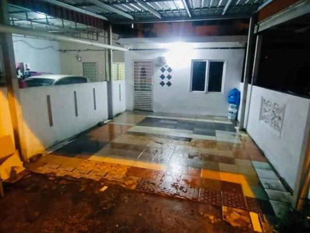 RENOVATED 2 Storey House Taman Kantan Permai Kajang