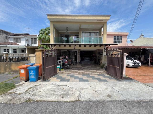 RENOVATED 2 storey jalan sari seksyen 10 shah alam