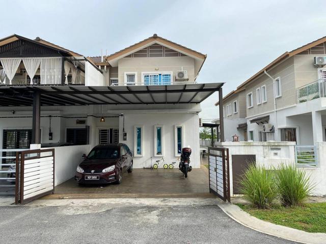 RENOVATED 2 Storey Semi D Cluster Taman Desiran Bayu Puchong