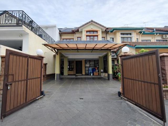 RENOVATED 2 Storey Superlink House at Jalan Adang Bukit Jelutong