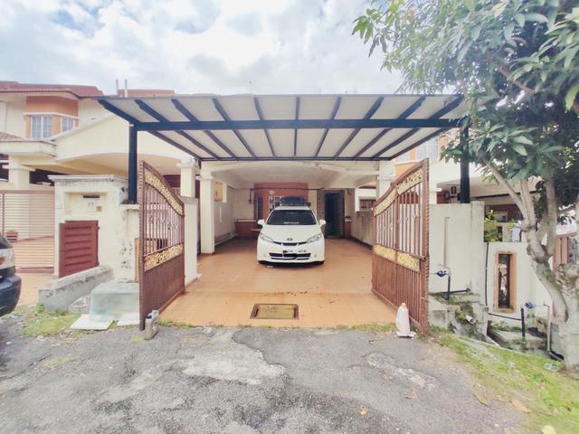RENOVATED 2 Storey Terrace Taman Puncak Saujana Kajang