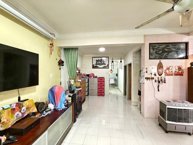 Renovated 2 Storey Terrace Tmn Seri Janggus Alma