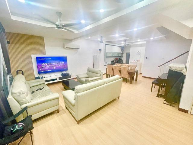 RENOVATED 2 Storey Terrace Bird of Paradise Seremban 3
