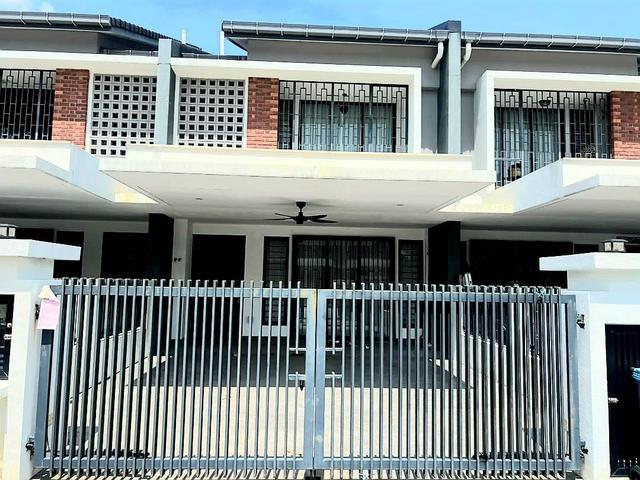Renovated 2 Storey Terrace Elmina Green Three Denai Alam Shah Alam