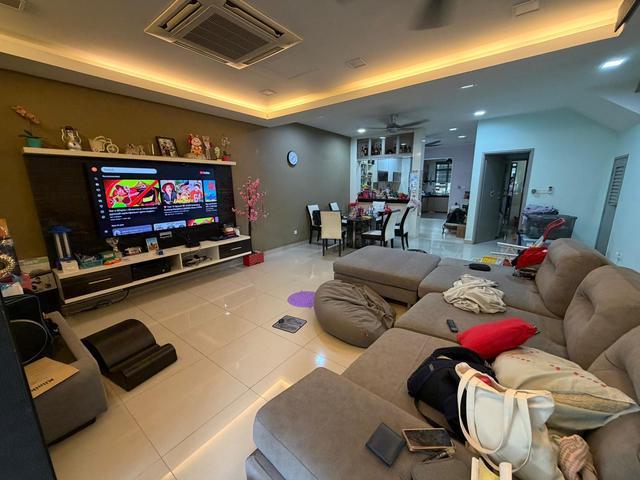 RENOVATED 2 Storey Terrace House Botania Amoda Saujana Rawang