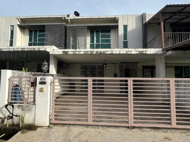 Renovated 2 Storey terrace house nearby highway jitra to BKH
