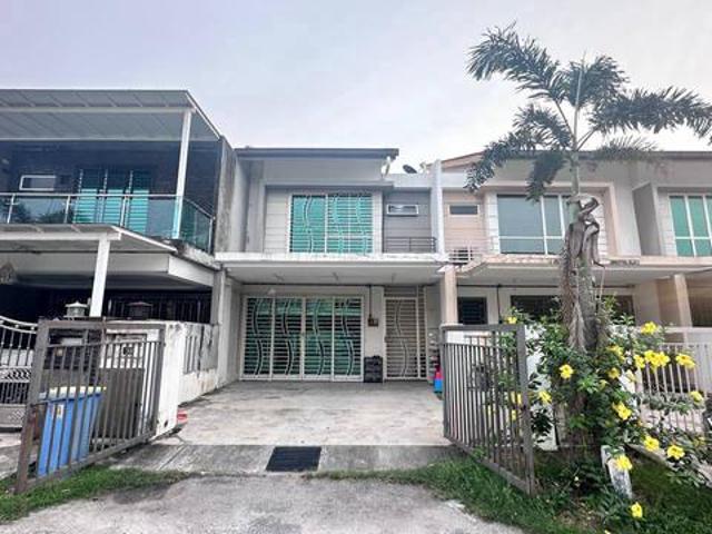 RENOVATED 2 Storey Terrace House SP1 Bandar Saujana Putra