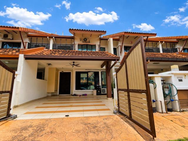 RENOVATED 2 Storey Terrace Ilham 2 Setia Alam Sari Bangi