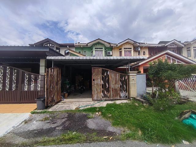 RENOVATED 2 Storey Terrace Jalan Anggerik Bukit Sentosa Rawang
