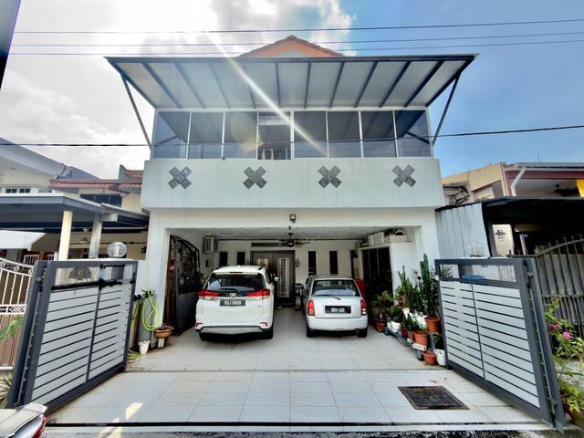 RENOVATED 2 Storey Terrace Jalan Indah Taman Selayang Indah Selayang