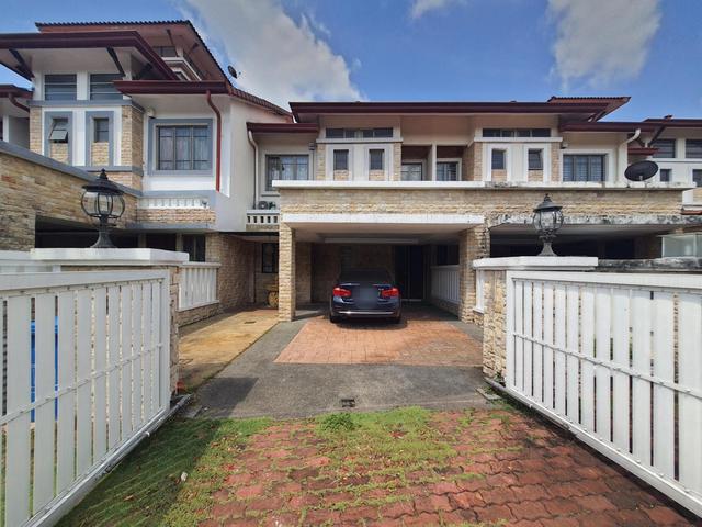 RENOVATED 2 Storey Terrace Jalan Kubah Bukit Jelutong Shah Alam