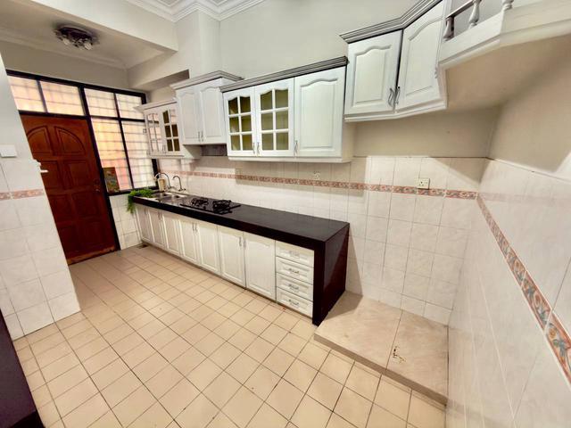 RENOVATED 2 Storey Terrace Jalan Pending Bandar Puteri Klang