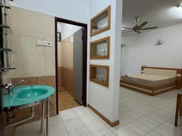 Renovated 2 Sty House At Raja Uda Butterworth For Sale