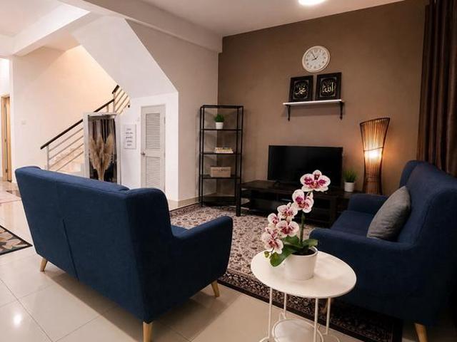 Renovated 2 sty house near by Kota Kemuning Rimbayu