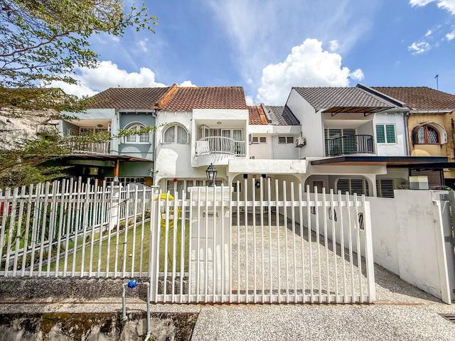 RENOVATED 2storey Terrace House Taman Pinggiran Ukay