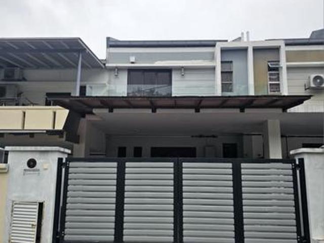 RENOVATED 2storey Kaseh Heights Semenyih Mewah fasa 3