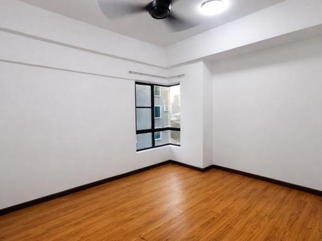Renovated 31 bedroom Condominium in PJ