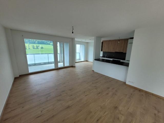 Renovated 4.5 room family apartment