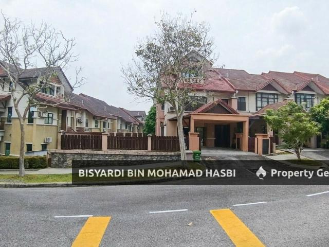 Renovated Corner Lot 2.5 Storey Superlink at Precint 16, Putrajaya