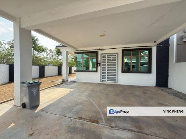 RENOVATED CORNER LOT 3,412 Sqft 1 Storey Terrace @ Tg Minyak Melaka