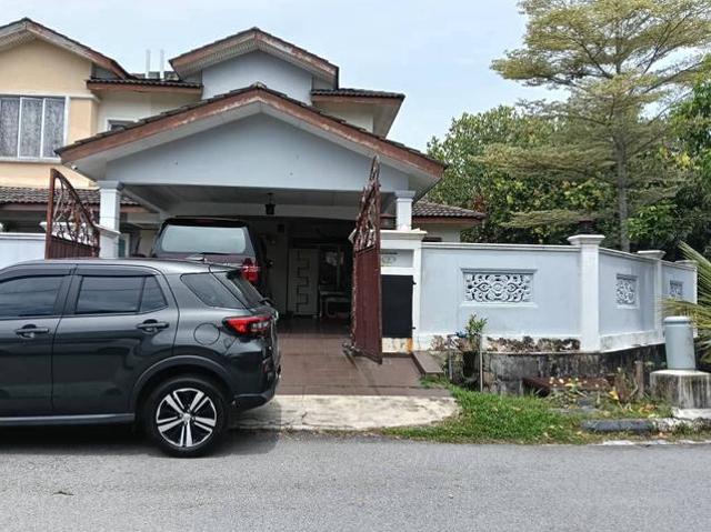Renovated Corner Lot Semi D Bandar Tasik Puteri Rawang