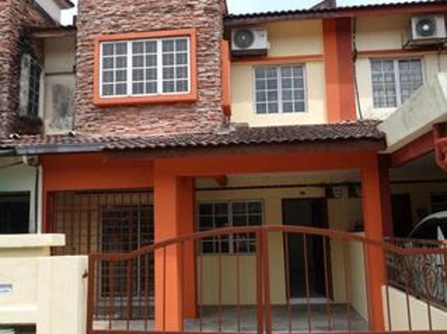 RENOVATED Close Amenities Double Storey Seksyen 3 Bangi Perdana