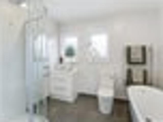 Stand Alone, Renovated and Ready to Go!