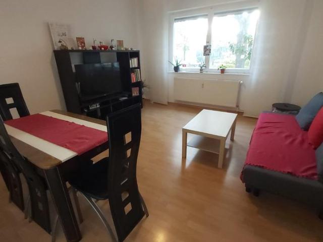 Renovated Apartment between Halensee Lake and Ku' damm