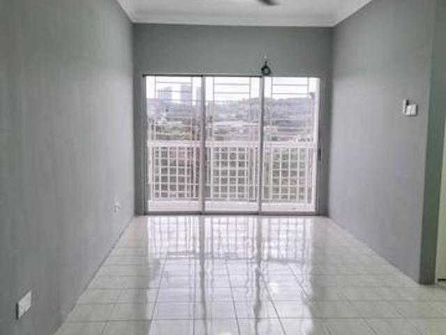 Renovated Apartment Desa Perangsang Blok G Taman medan PJ For Sale