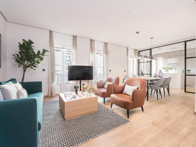 Renovated apartment for rent in Salamanca district