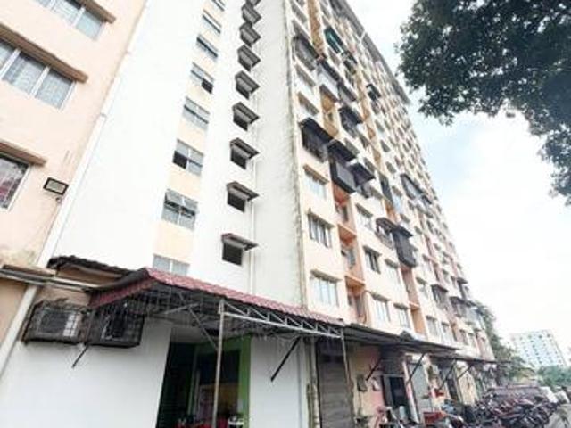 RENOVATED Apartment Taman Medan Jaya PJS 2 Petaling Jaya Selangor