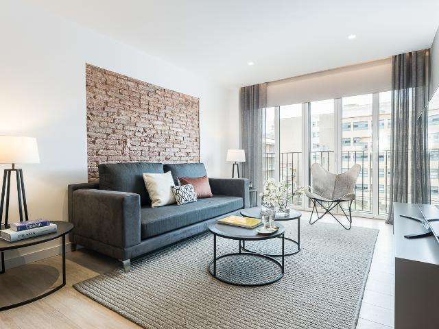 Renovated apartment with 2 bedrooms for rent