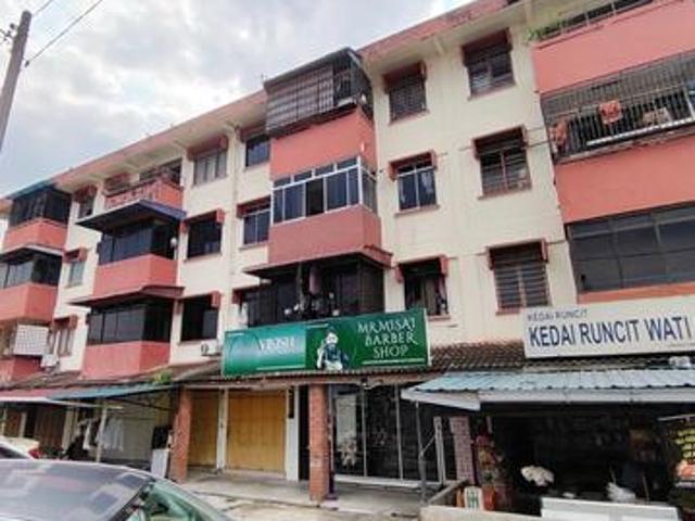 RENOVATED ApartmentFlat Flat Camar Taman Perling Skudai