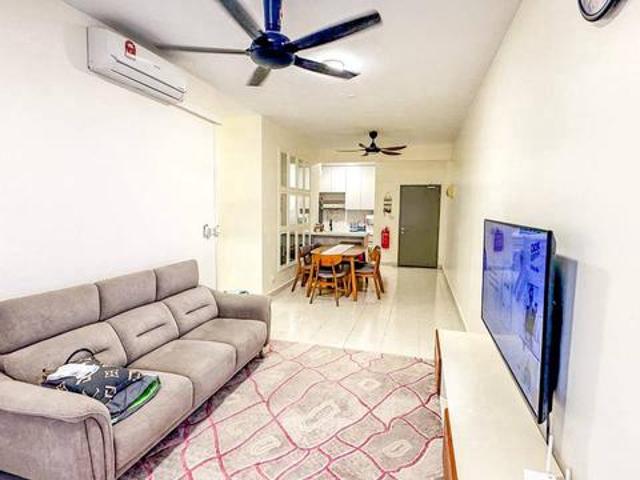 RENOVATED Aronia Apartment Parkland Klang Selangorku FREEHOLD