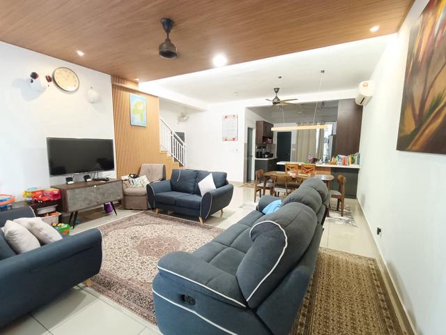 Renovated Ayden Townhouse Near Business Area