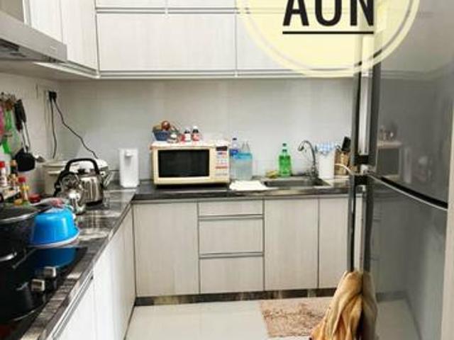 Renovated Boulevard 3 Car Parks 1090sqft Farlim Ayer Itam BL Season