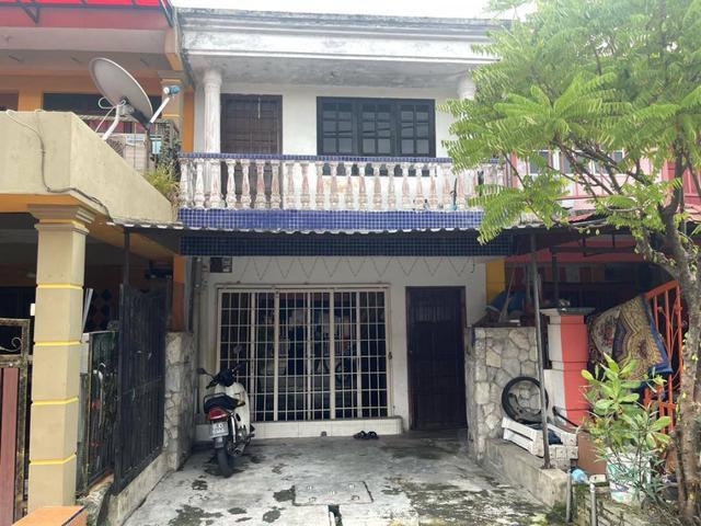 RENOVATED BELOW MV 2 Storey House Taman Dato Harun Petaling Jaya