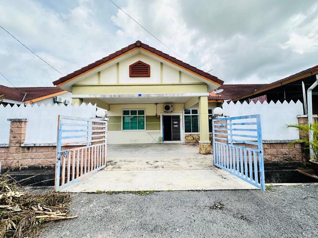 Renovated Below MV Zero Downpayment Taman Merbau IndahChanglun