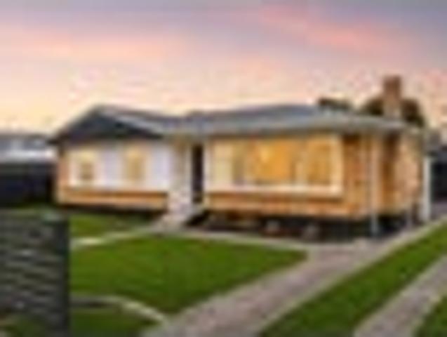 Renovated | Brick Beauty | 746sqm Freehold