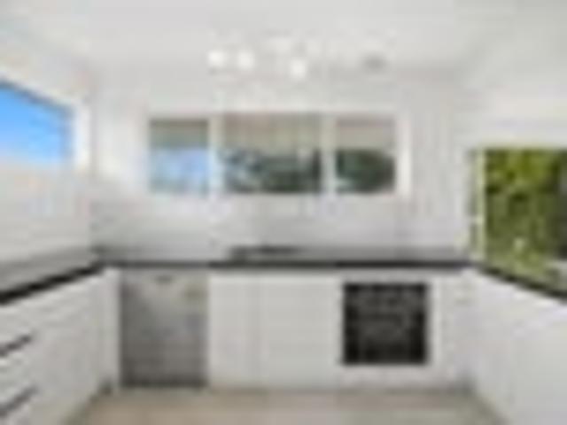 Renovated Brick & Tile in Popular Kaurilands Zone