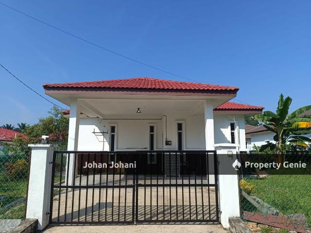 RENOVATED Bungalow 1.5 tingkat Mahkota Hills Taman Tasik Senangin Seksyen 10 for sale!