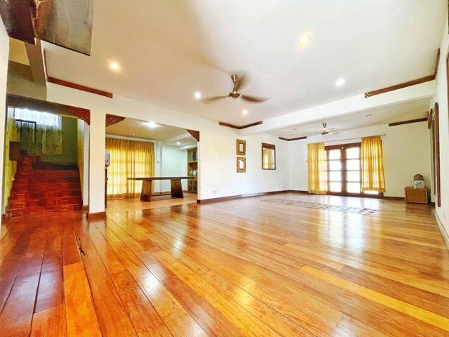 RENOVATED Bungalow Pantai Sepang Putra Sepang Pantai Bagan Lalang