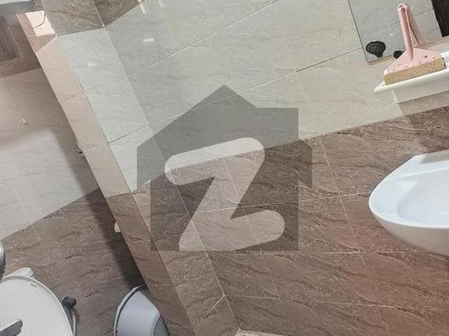 Renovated Bunglow Available for sale 240Sq Yard Double Story 6 Bedroom Drawing tv lounge 2 American kitchen West Open House Prime Location Gulshan e Iqbal Block 2