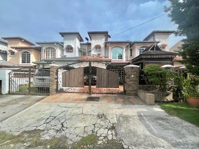 Renovated Good Condition Double Storey USJ 2 Subang Jaya