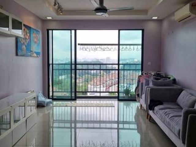 Renovated Good condition Vresidensi Selayang Height