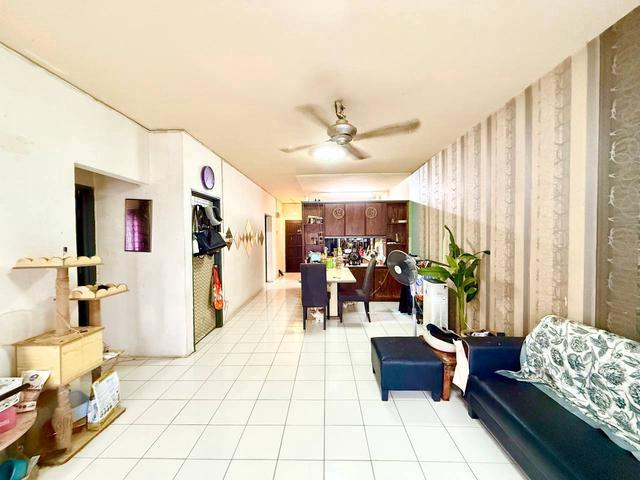 RENOVATED Ground floor Seraya Apartment Taman Kajang Utama Kajang