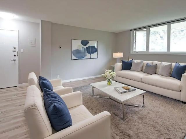 Renovated Ground Floor 2 Bed in a Concrete Building, Electricity & Parking Incl